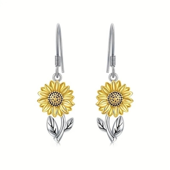 Jewelry - Small Sunflower Silver Color Dangle Earrings